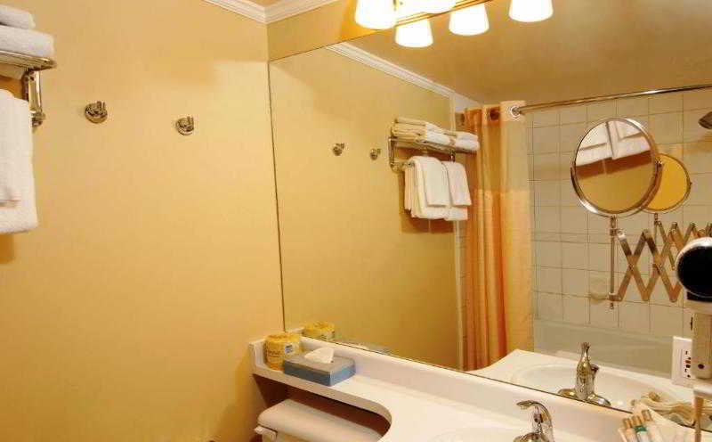 فانكوفر Robson Suites المظهر الخارجي الصورة