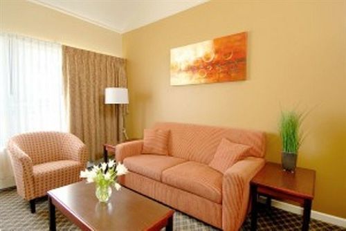 فانكوفر Robson Suites المظهر الخارجي الصورة