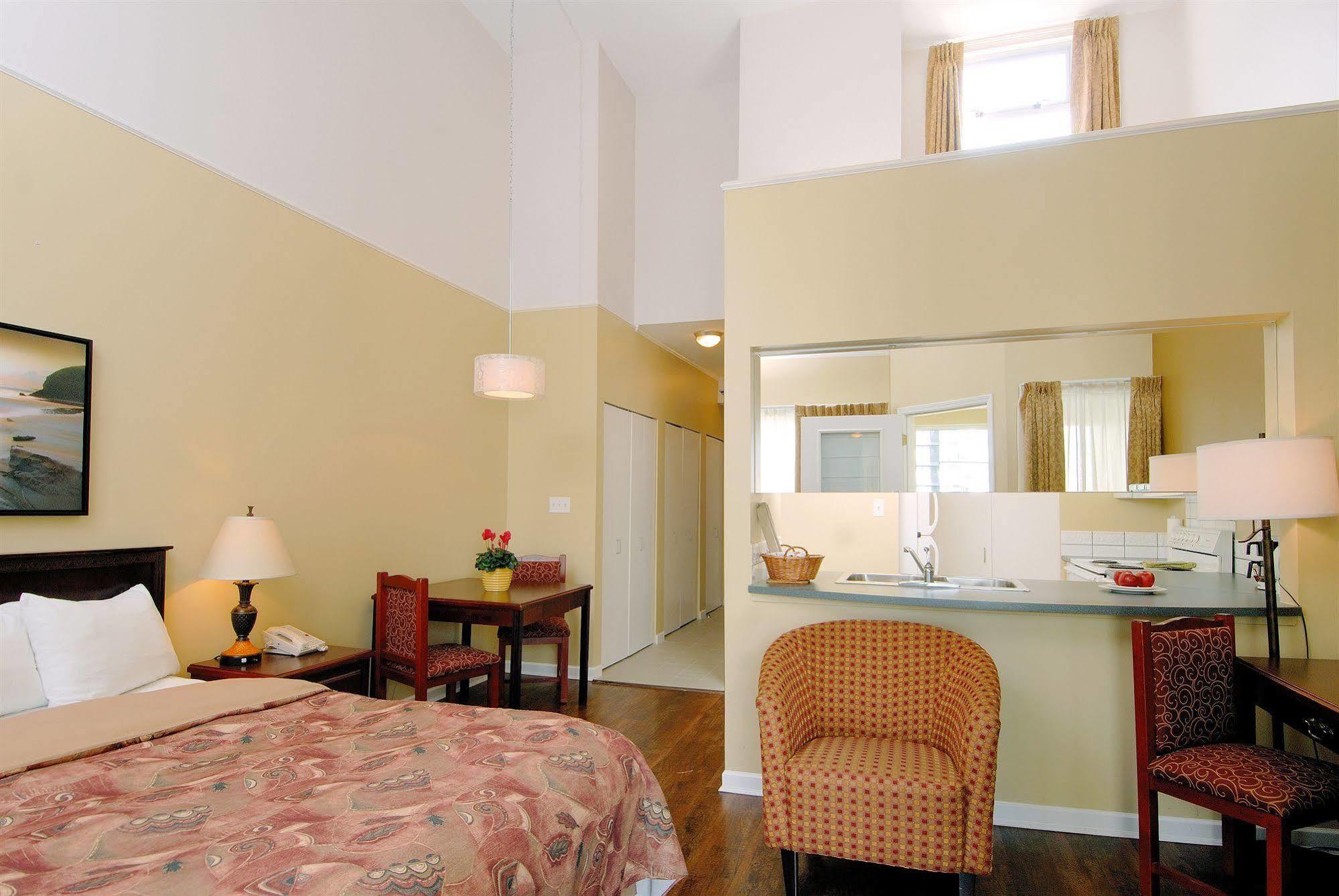 فانكوفر Robson Suites المظهر الخارجي الصورة